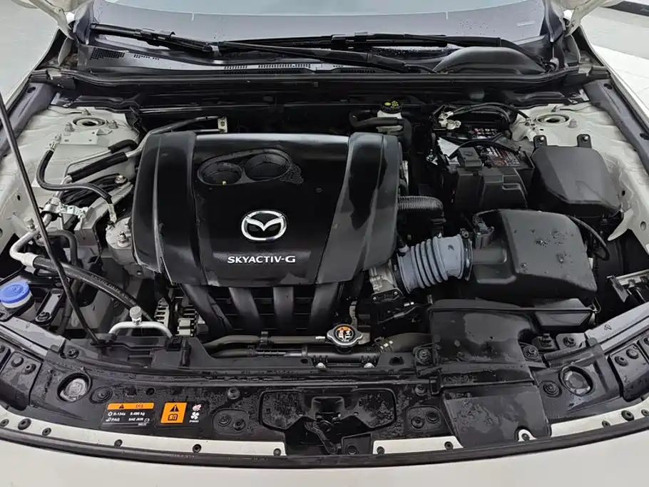 Mazda 3 Axela — миниатюра 10