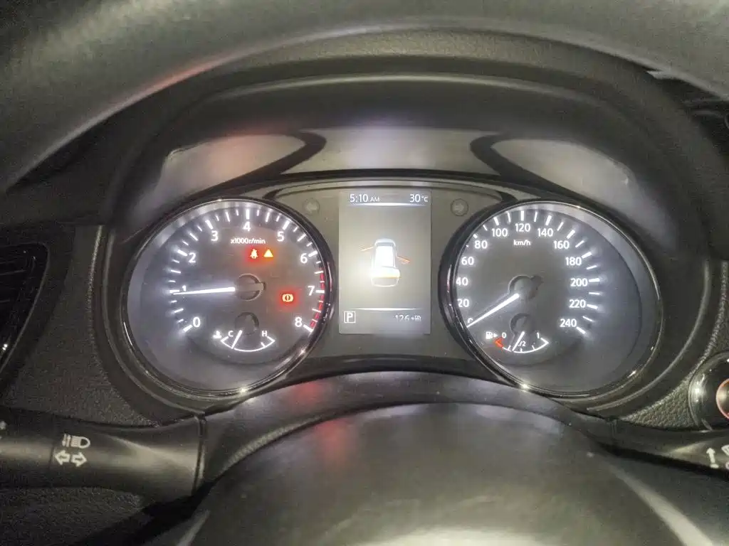 Nissan X-Trail — миниатюра 4