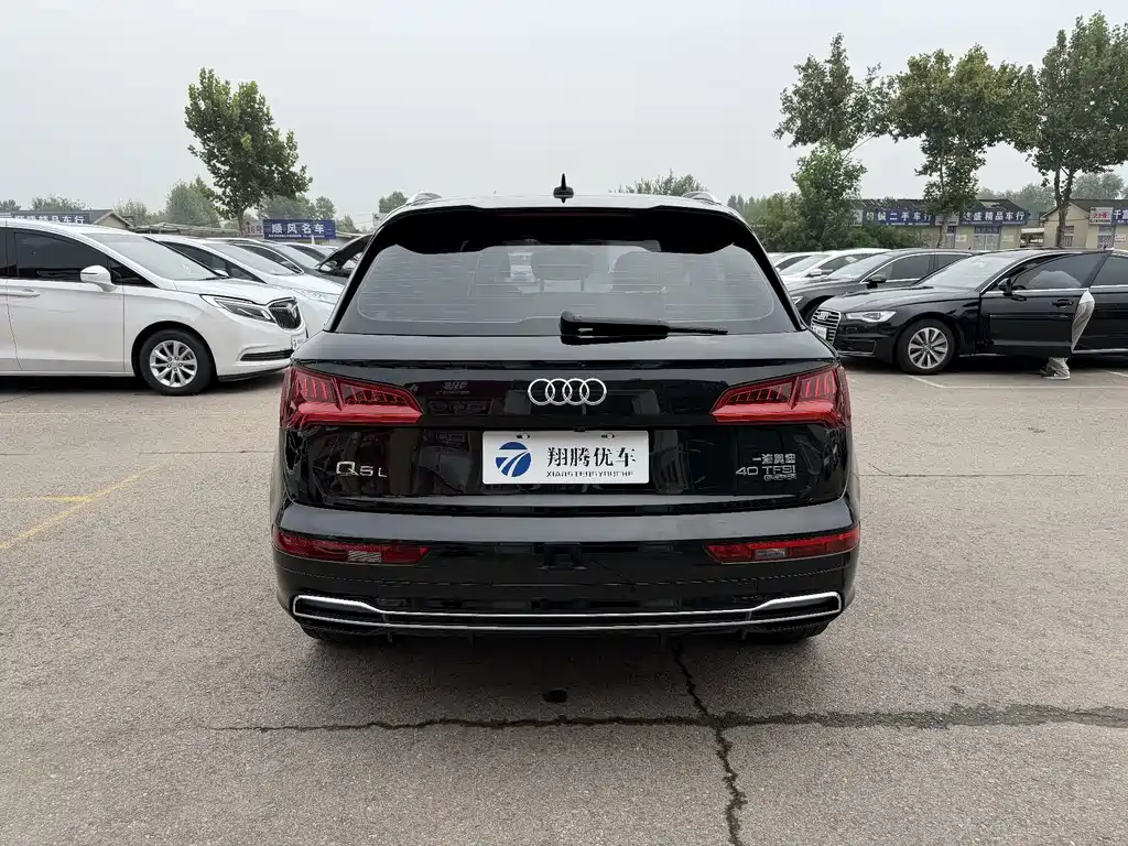 Audi Q5L — миниатюра 5