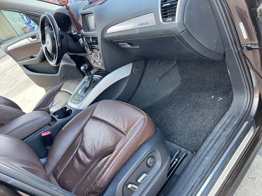 Audi Q5 — миниатюра 12