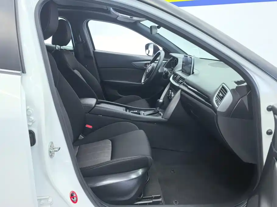 Mazda CX-4 — миниатюра 8