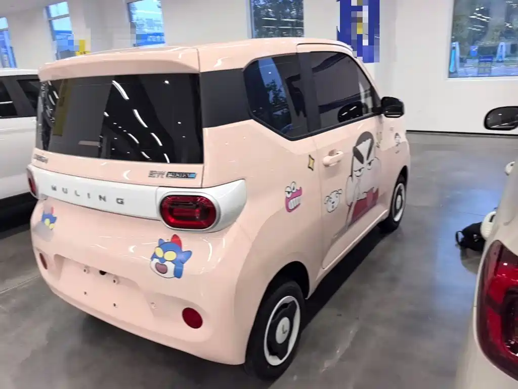 Wuling MINIEV — миниатюра 7