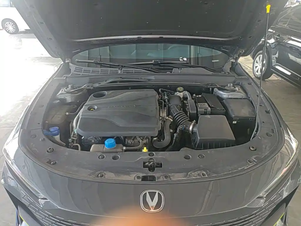 Changan UNI-V — миниатюра 20