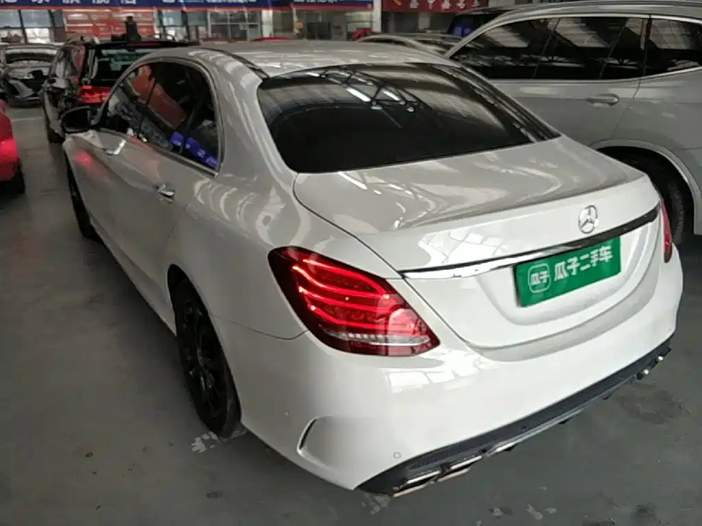 Mercedes-Benz C-Class — миниатюра 5
