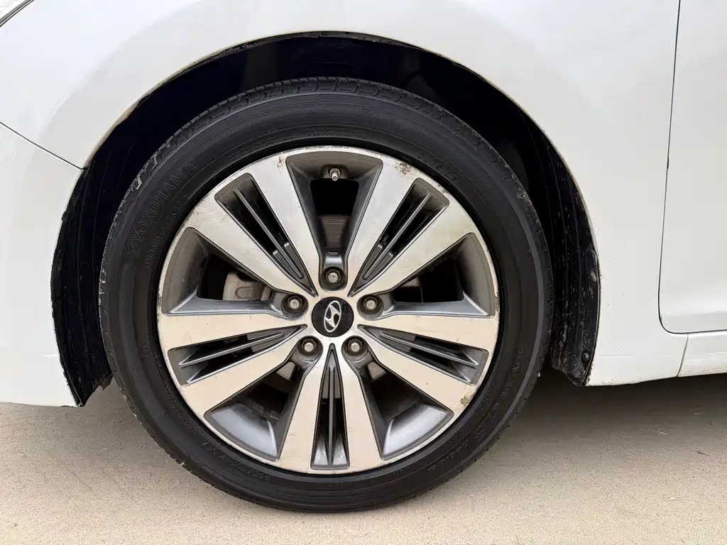 Hyundai Mistra — миниатюра 11