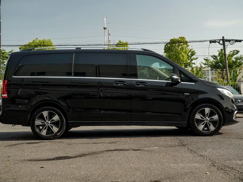 Mercedes-Benz V-Class V 2022 V 260 Luxury