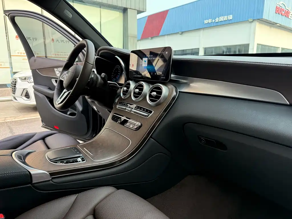 Mercedes-Benz GLC — миниатюра 6