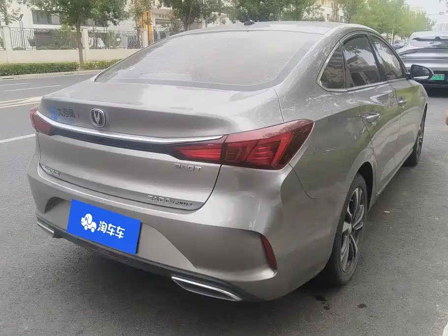 Changan Eado — миниатюра 3
