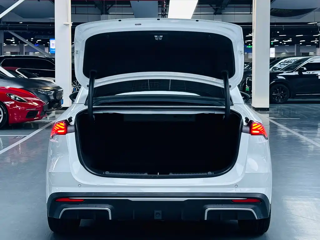 GEELY GALAXY GALAXY L6