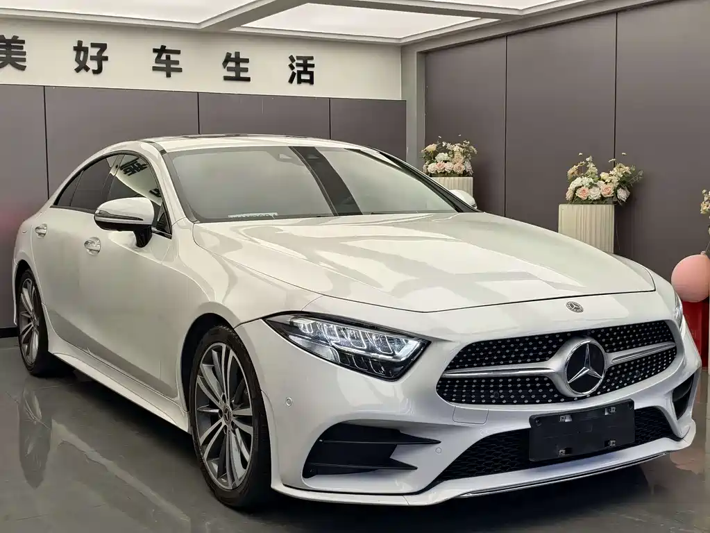 MERCEDES-BENZ CLS