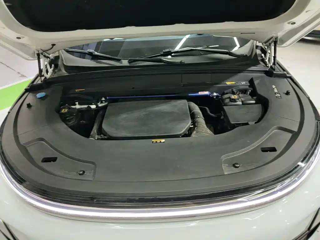 Li Auto Li L7 — миниатюра 20
