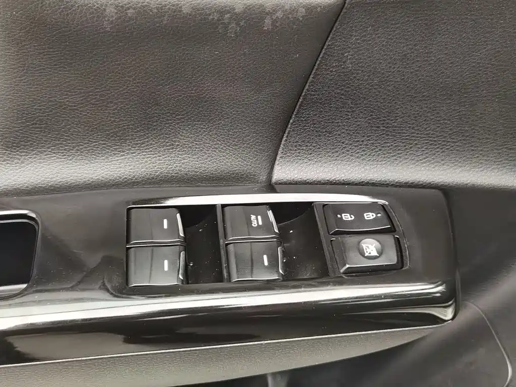 GAC Motor Trumpchi GA6 — миниатюра 9