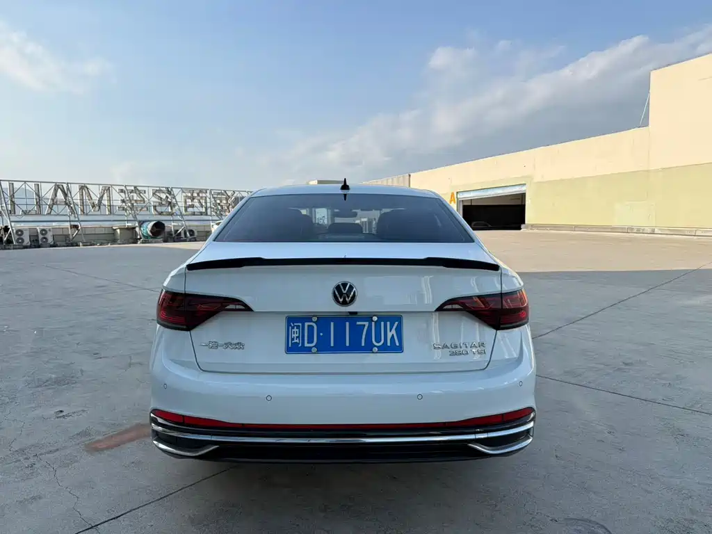 Volkswagen Sagitar — миниатюра 5