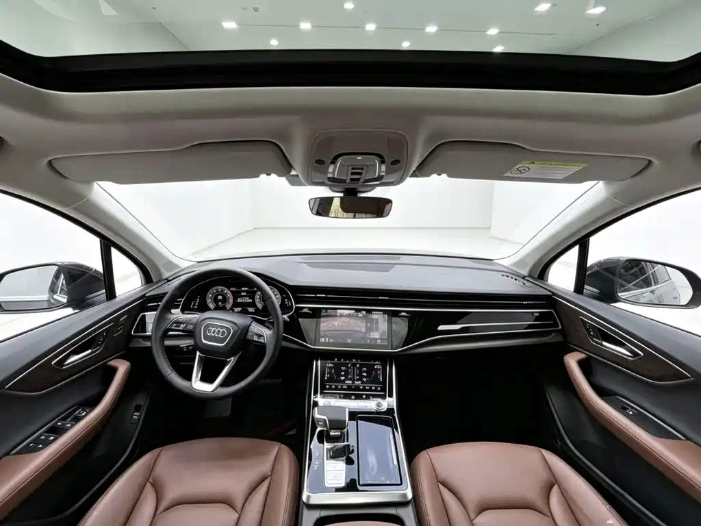 Audi Q7 — миниатюра 8