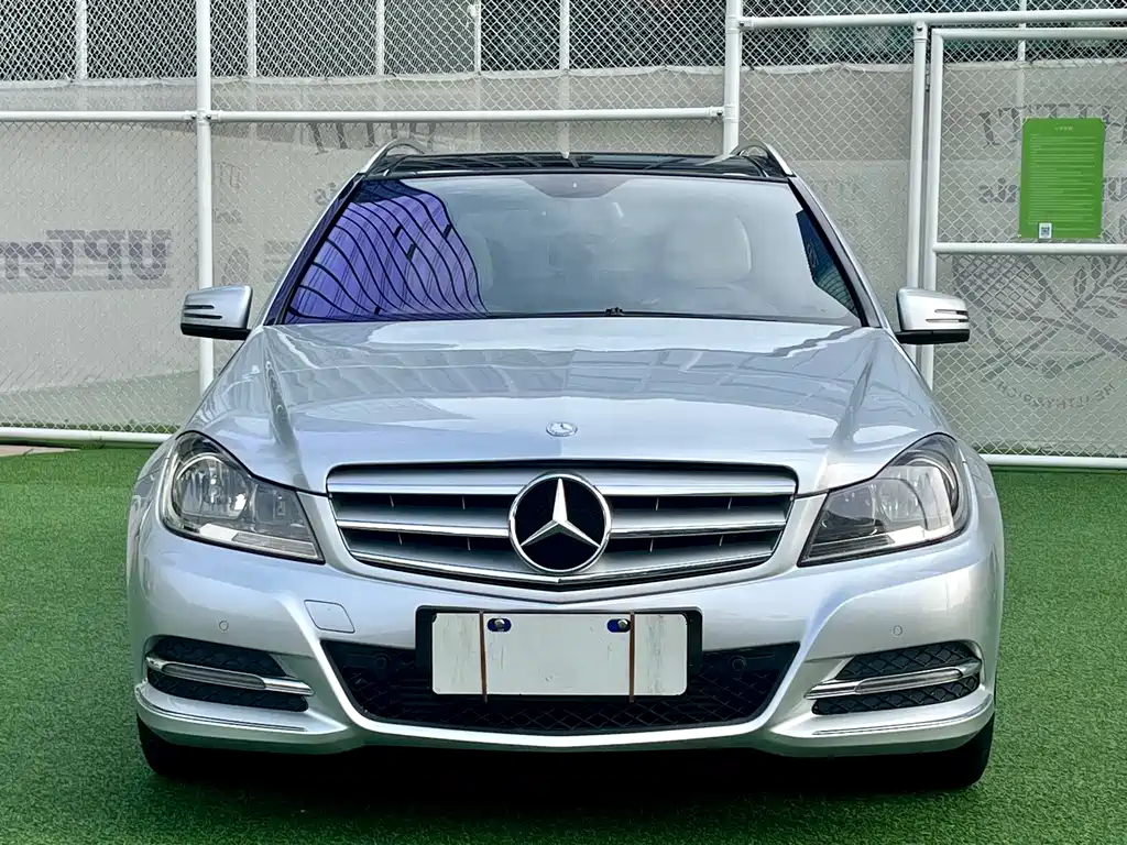 Mercedes-Benz C-Class (Import) — миниатюра 2