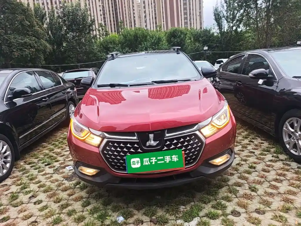 Luxgen U5 SUV — миниатюра 3