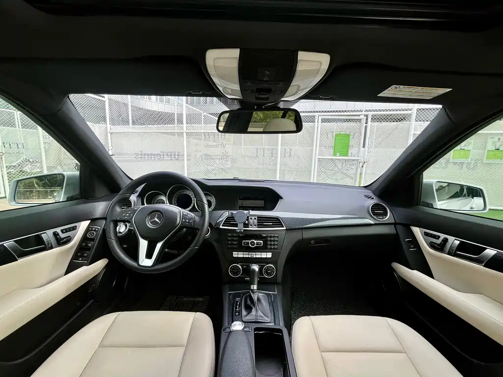 Mercedes-Benz C-Class (Import) — миниатюра 6