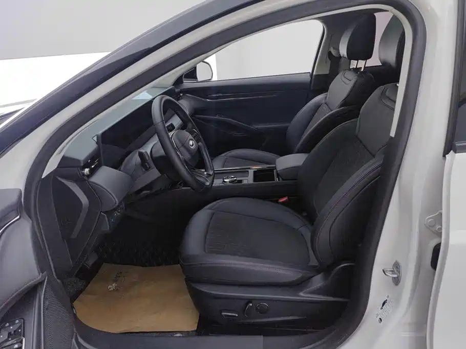 Ford Mondeo — миниатюра 9