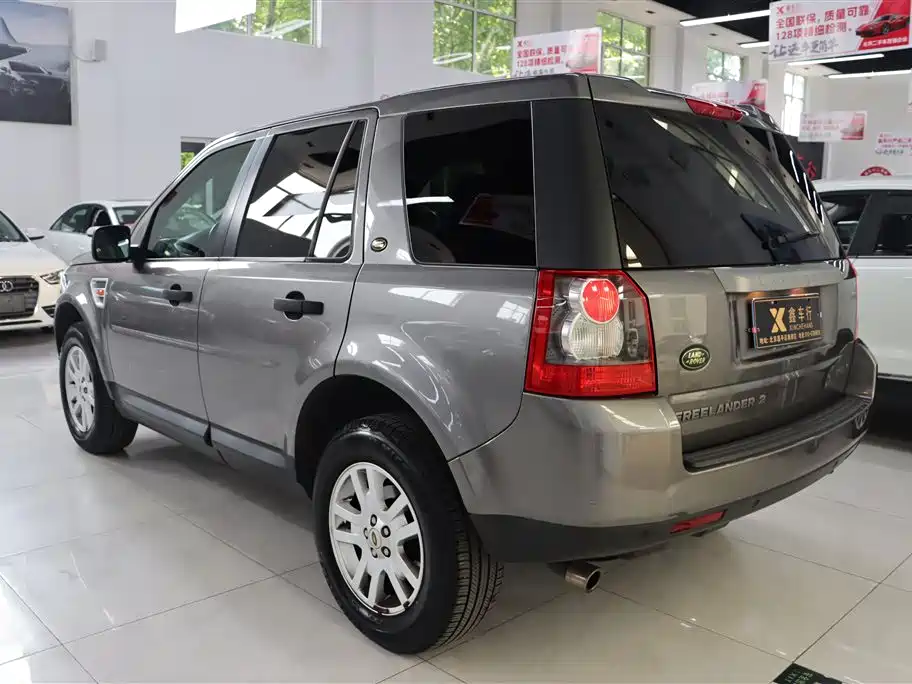 Land Rover 2 007 3.2L