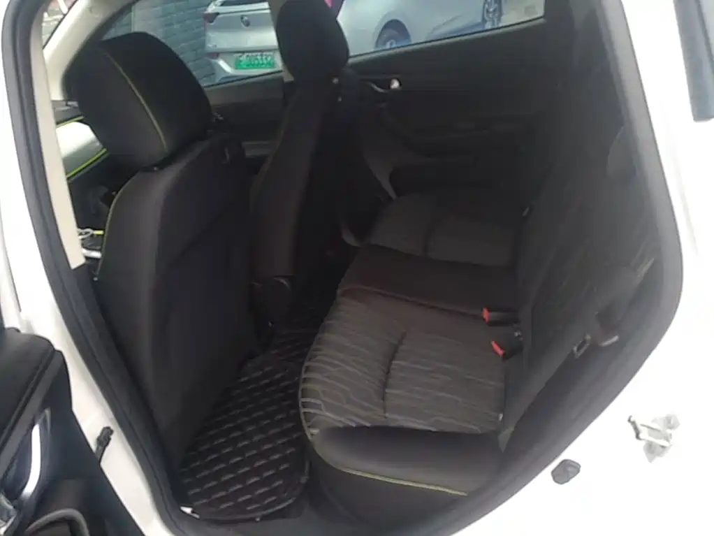 Changan Benben E-Star — миниатюра 17