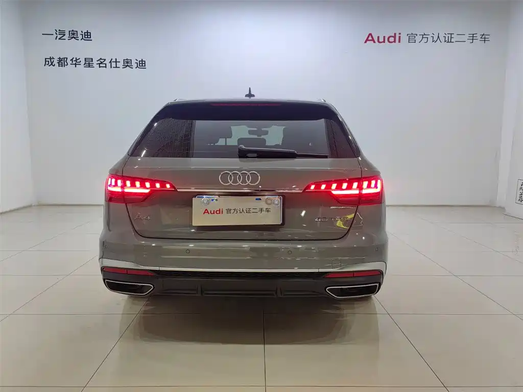 AUDI A4