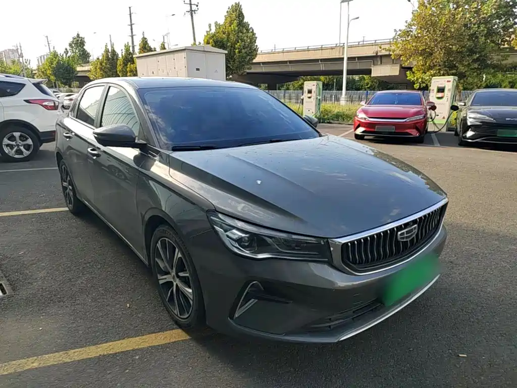 Geely Emgrand — миниатюра 4