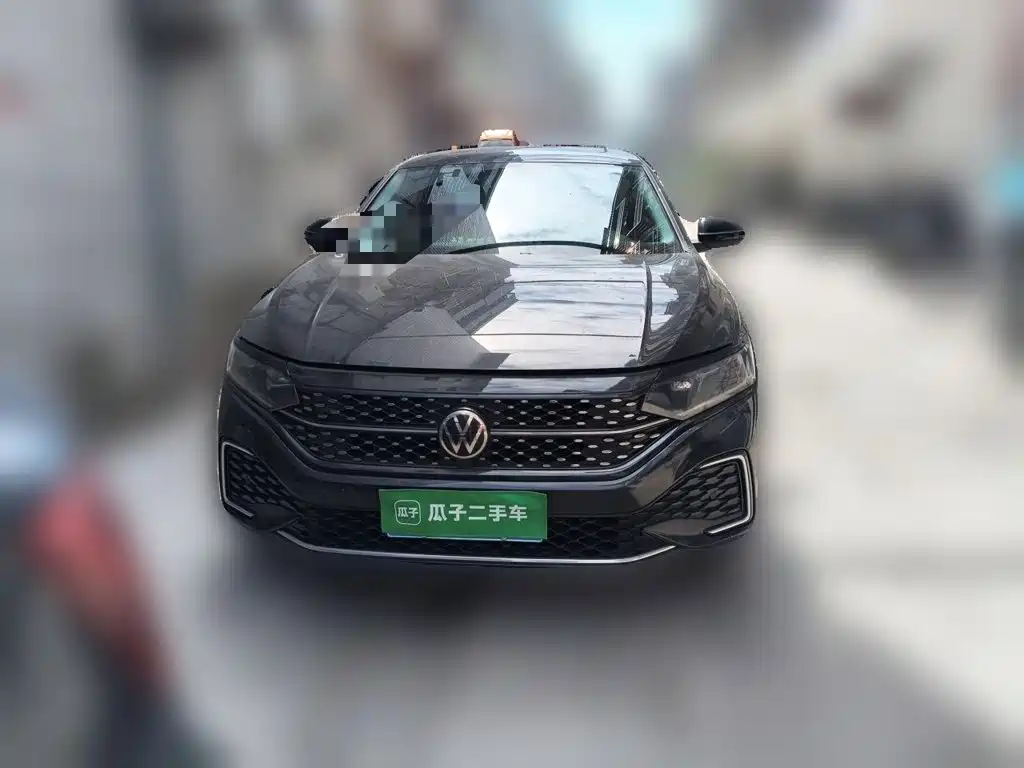 Volkswagen Passat — миниатюра 3