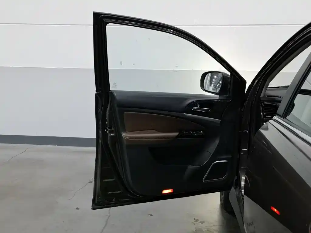 BYD S7 — миниатюра 8