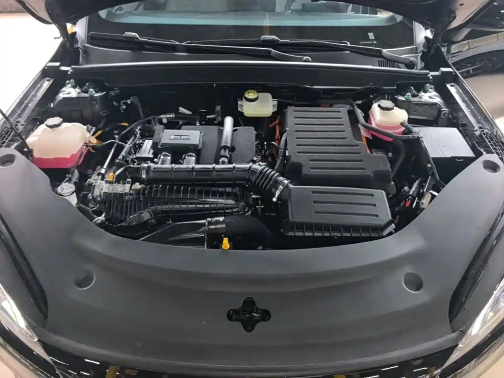 BYD Seal 05 DM-i — миниатюра 20
