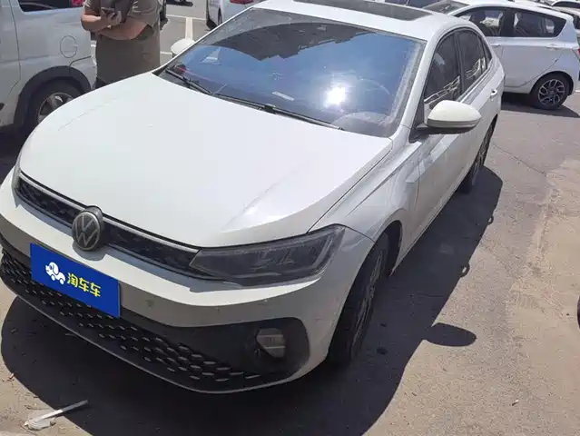 VOLKSWAGEN LAVIDA 2024