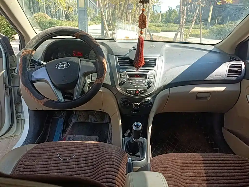 Hyundai Verna — миниатюра 11