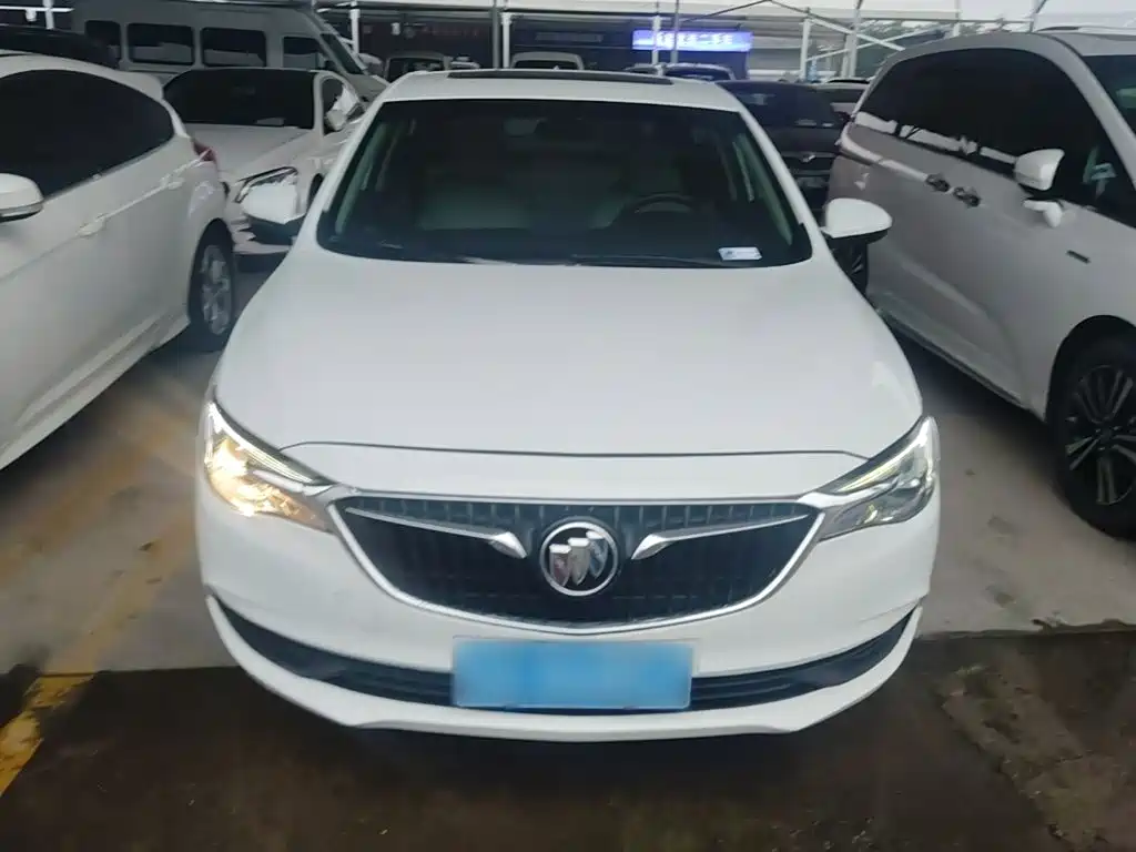 Buick Excelle — миниатюра 3