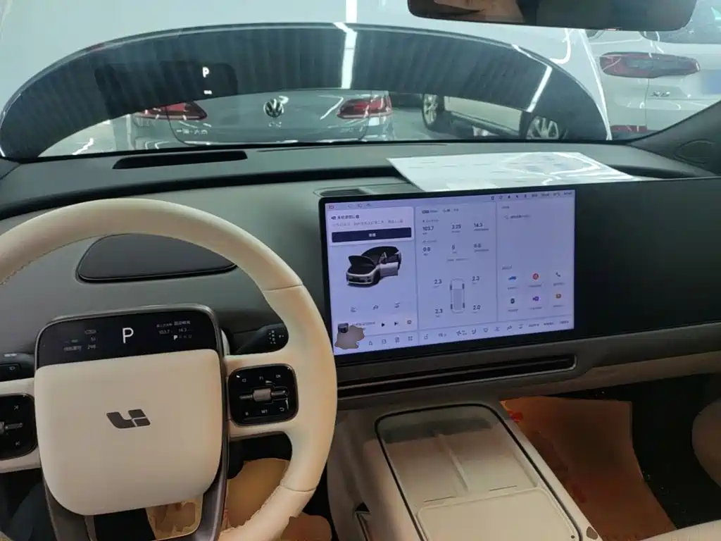Li Auto Идеальный i6 — миниатюра 10