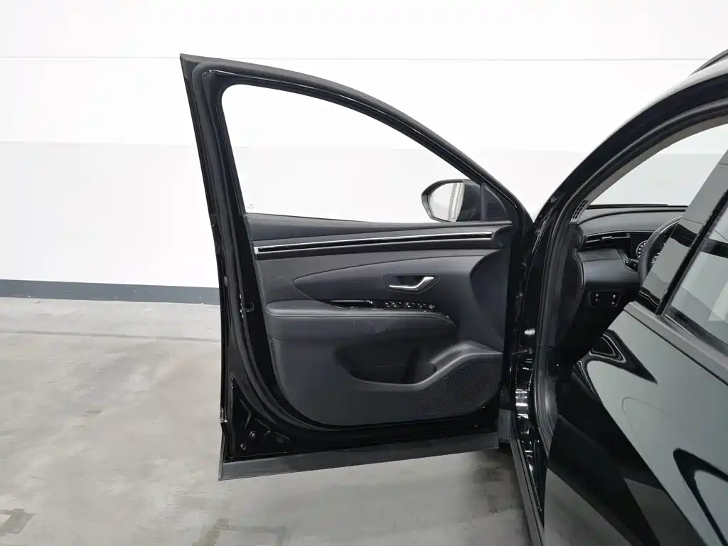 Hyundai Tucson — миниатюра 8