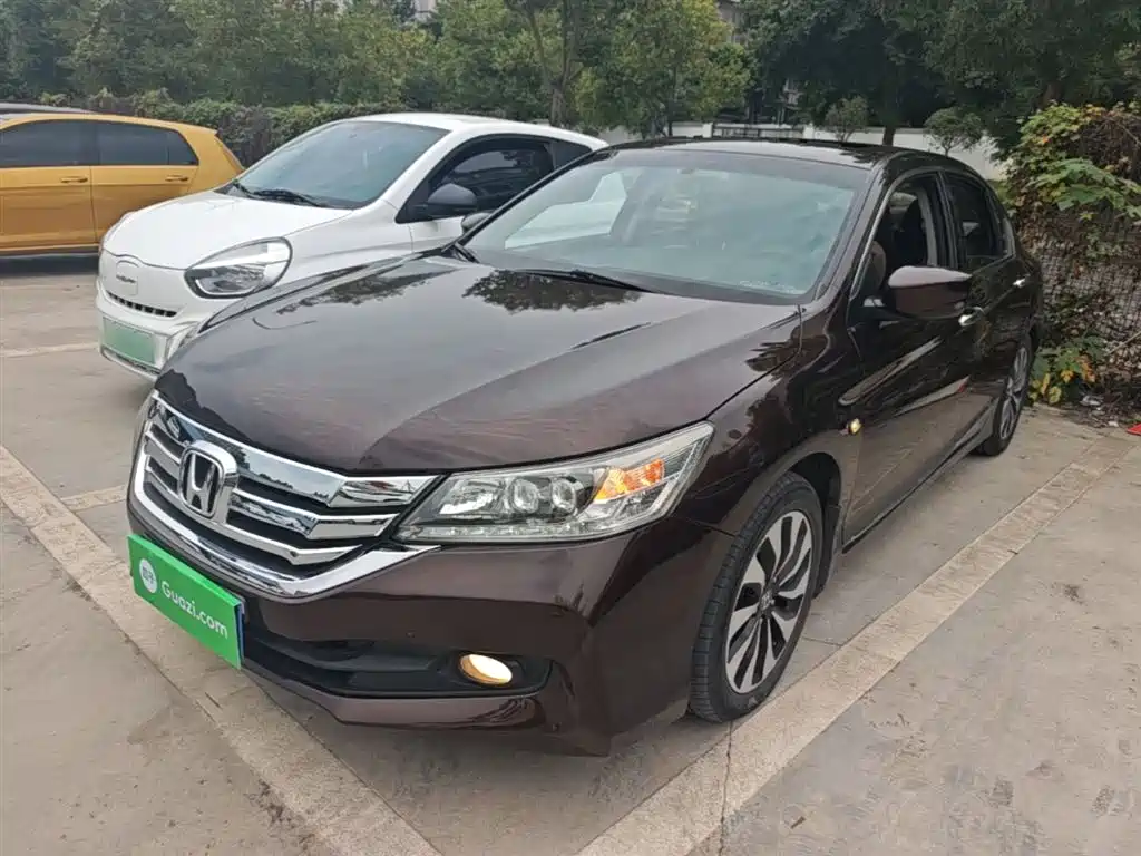 Купить Honda Accord