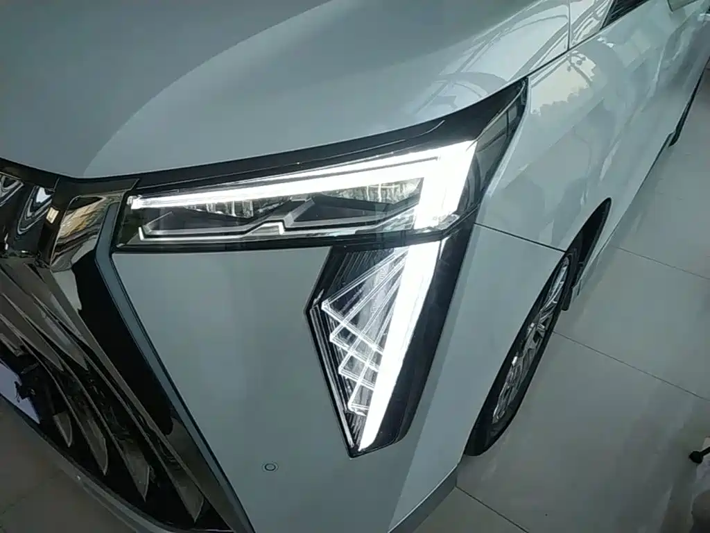 GAC Motor Trumpchi M8 — миниатюра 24