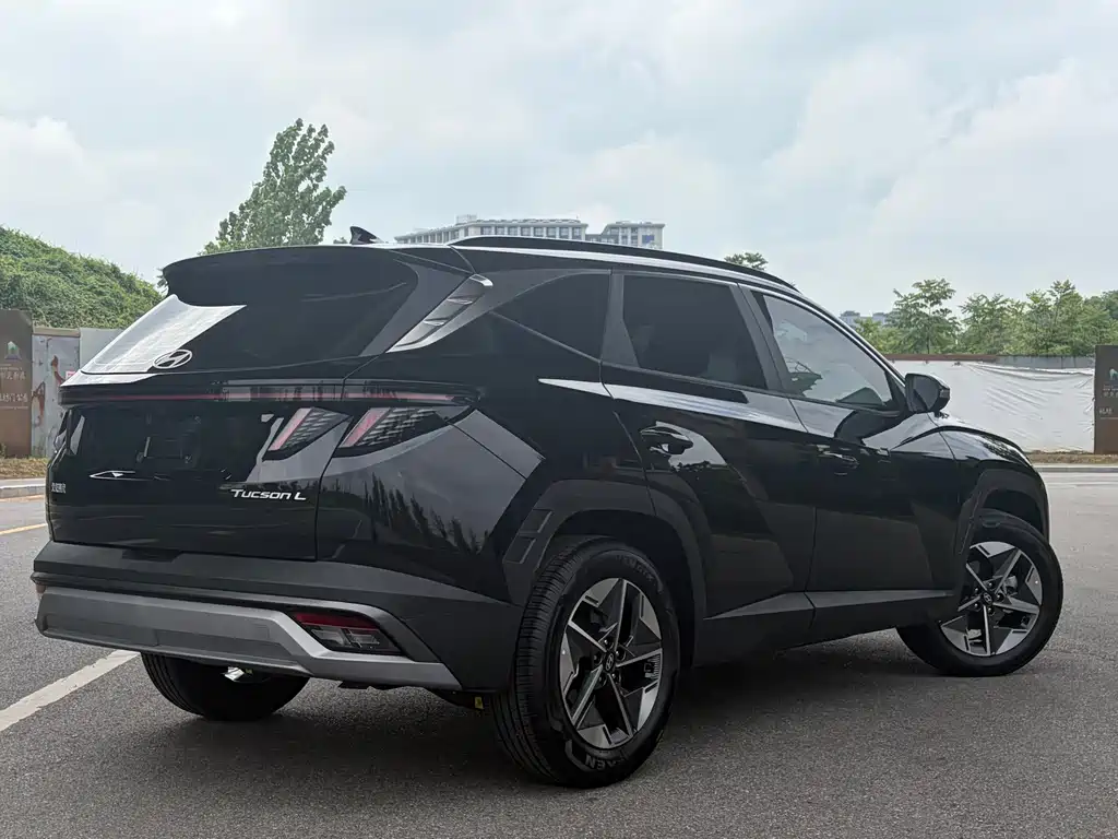 Hyundai Tucson — миниатюра 2