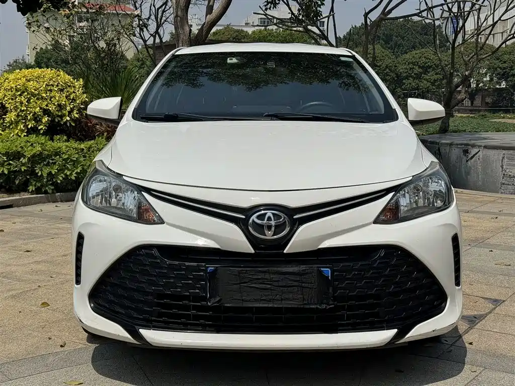 TOYOTA VIOS FS