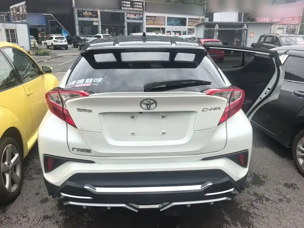 Toyota C-HR — миниатюра 6