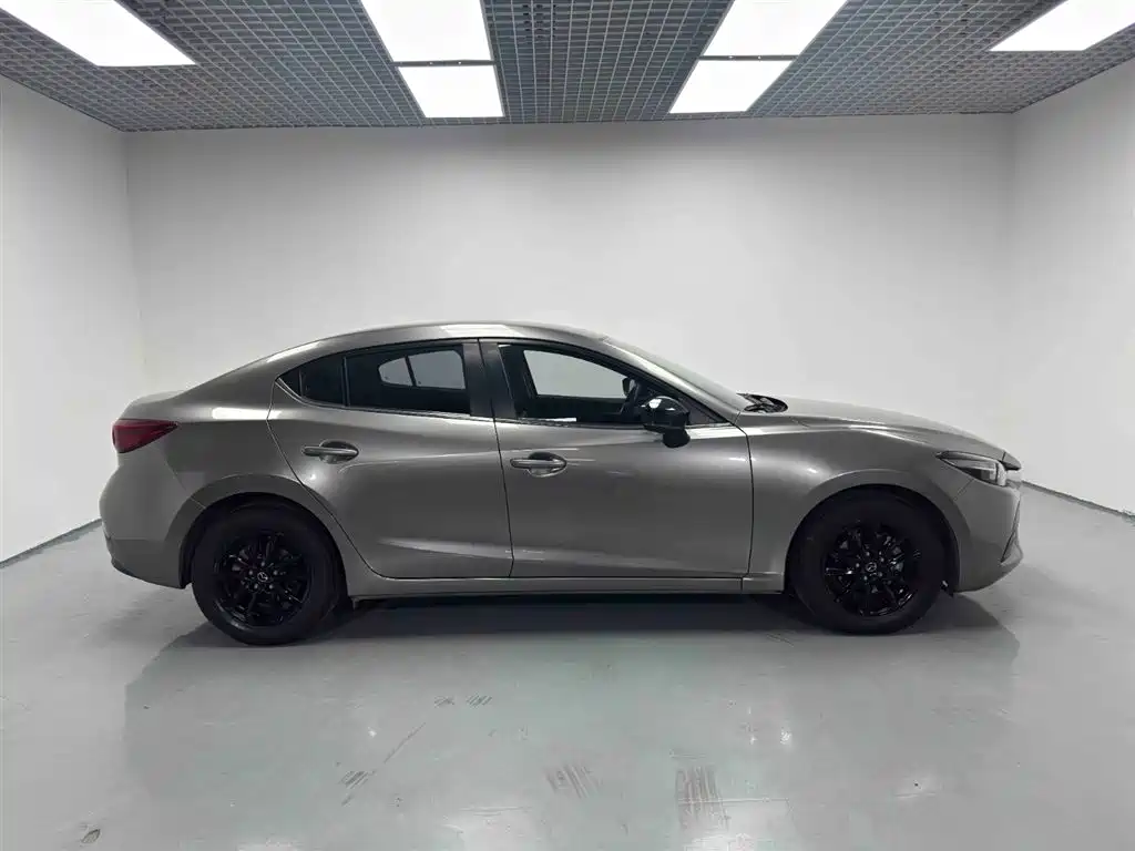 MAZDA 3 ANGKESAILA