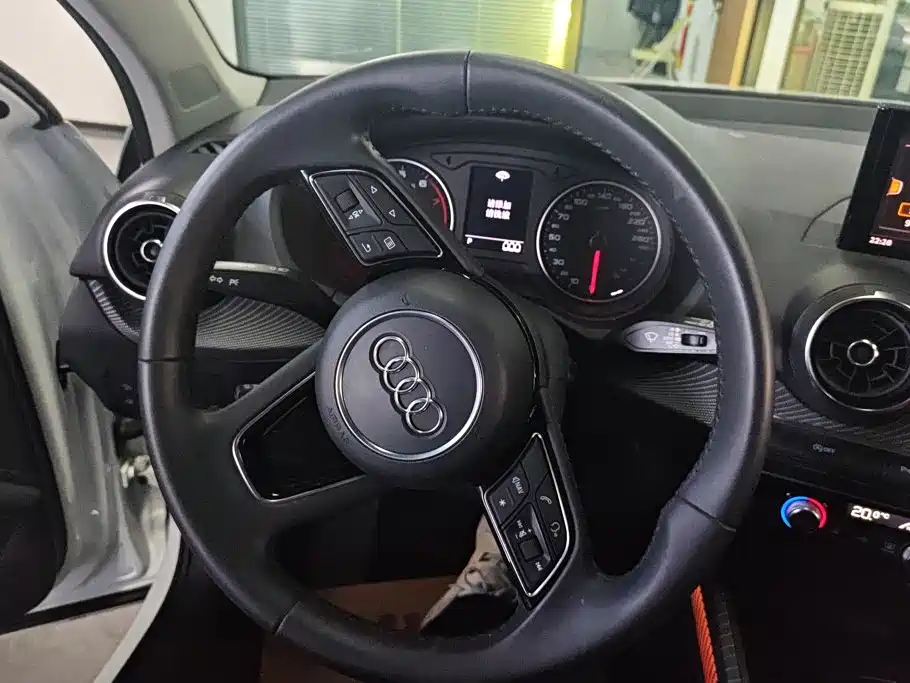 Audi Q2L — миниатюра 15