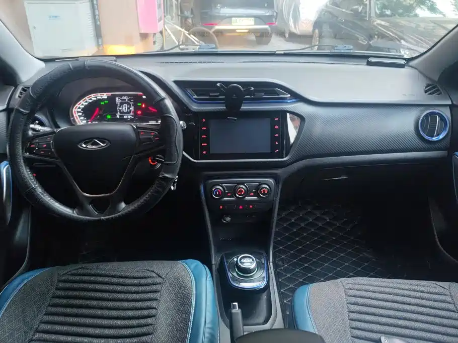 Chery New Energy Tiggo 3xe — миниатюра 12