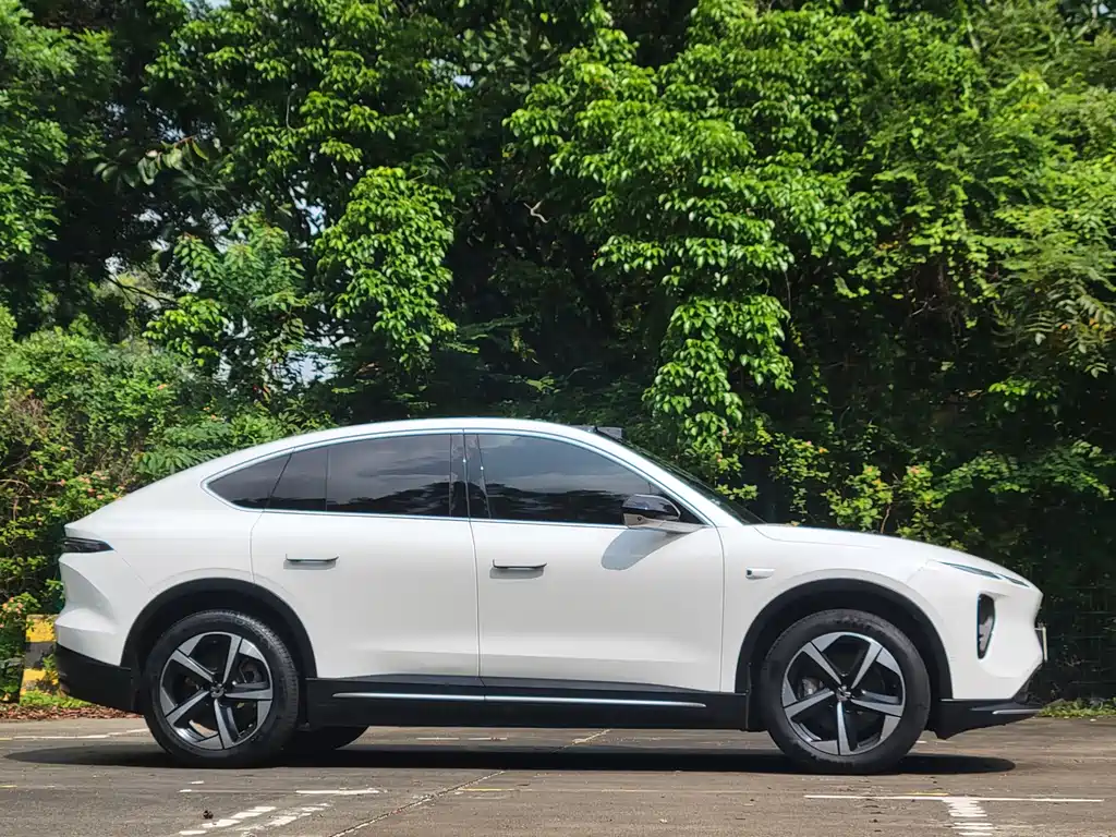 NIO EC6 — миниатюра 6