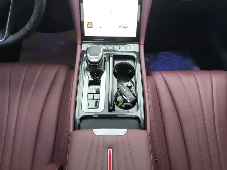 Hongqi Hongqi H5 — миниатюра 16