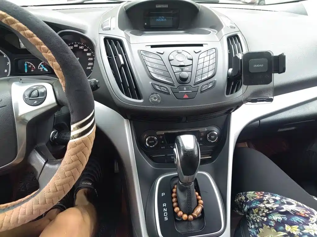 Ford Kuga — миниатюра 6