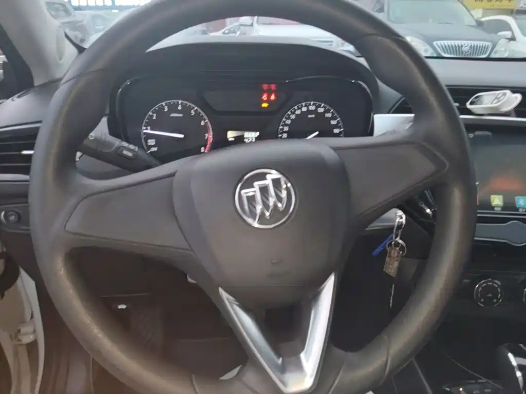 Buick Excelle — миниатюра 11