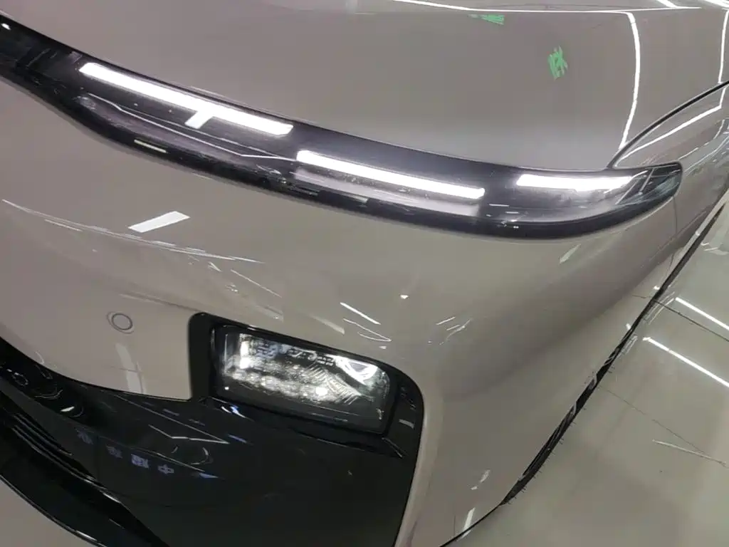Leapmotor Ноль один. — миниатюра 24