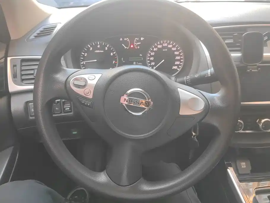 Nissan Sylphy — миниатюра 15