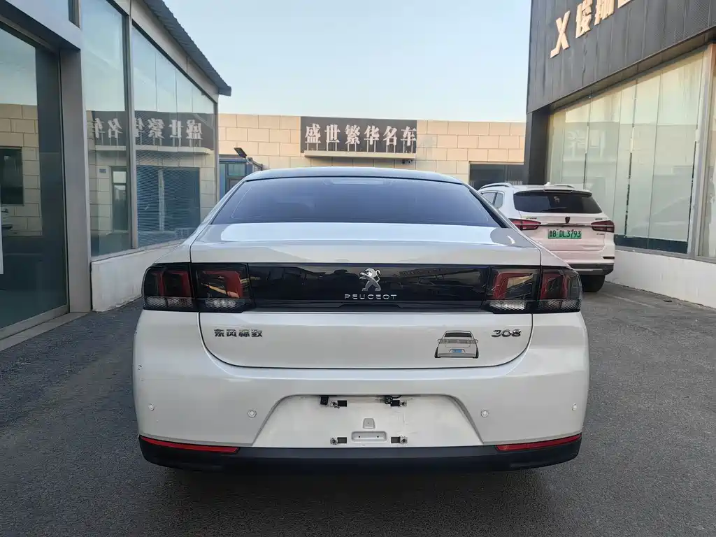 Peugeot 308 2016 1.6L AT Fashion