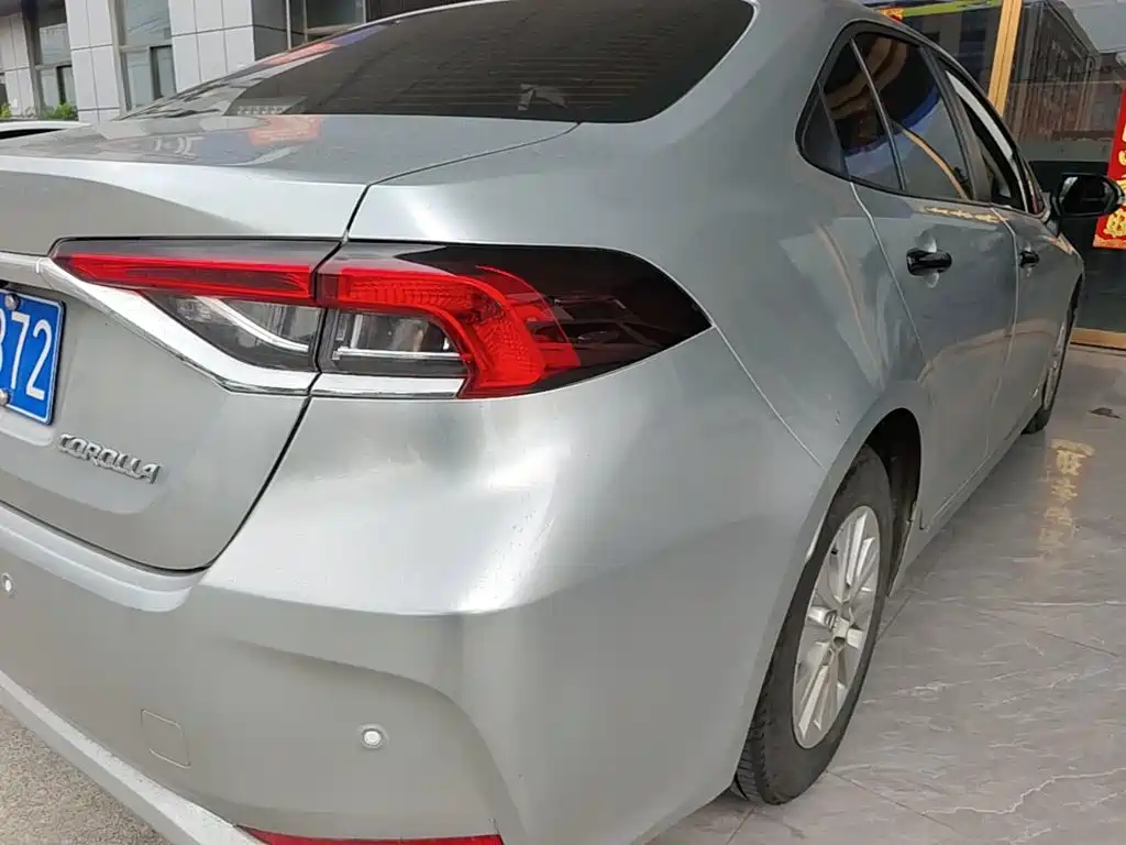 Toyota Corolla — миниатюра 8